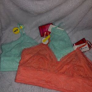 Nwt 2 Lily of France bralettes